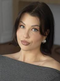 Marie Lopez EnjoyPhoenix